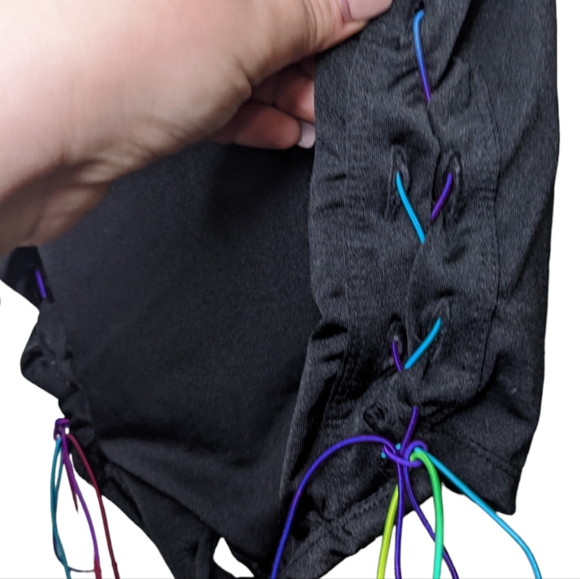 Love Women’s Black Tie Side Crop Top 🌈🖤 - Picture 6 of 7